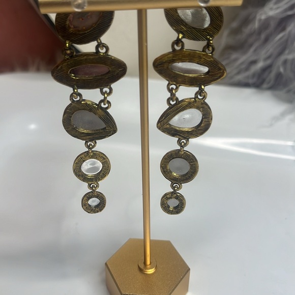 Stunning Drop Earrings - Picture 2 of 6